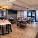 Hilton Garden Inn Los Angeles / Hollywood