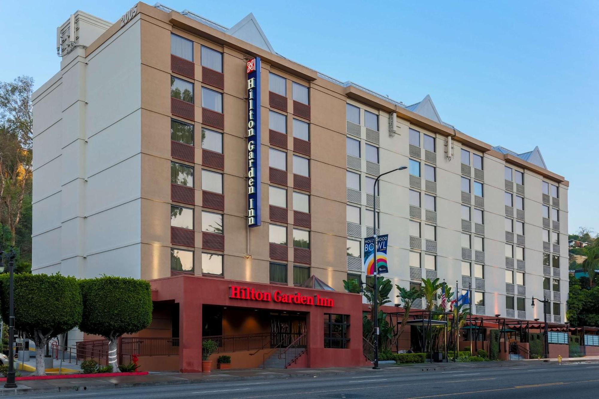 Hilton Garden Angeles / Hollywood Hotel 3*